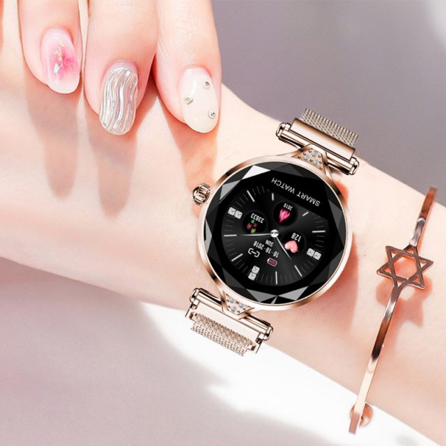 Women’s Fashion Bluetooth Smartwatch