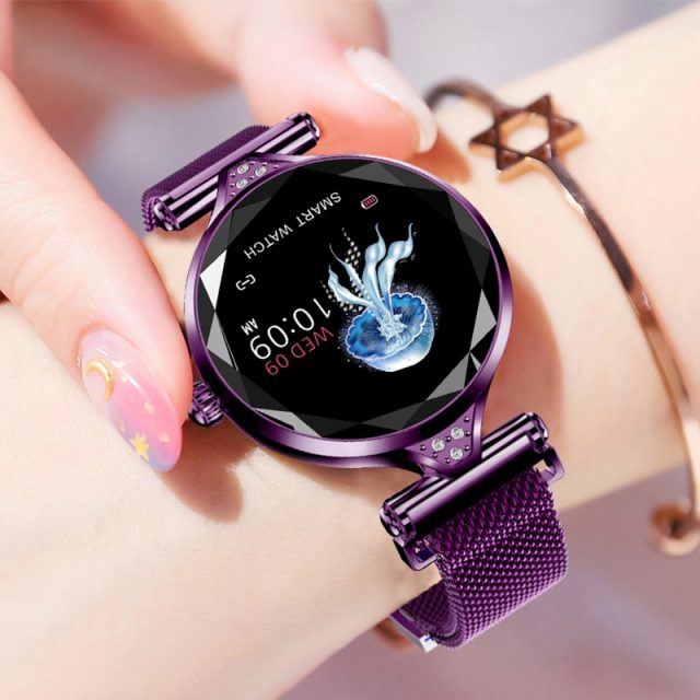Women’s Fashion Bluetooth Smartwatch